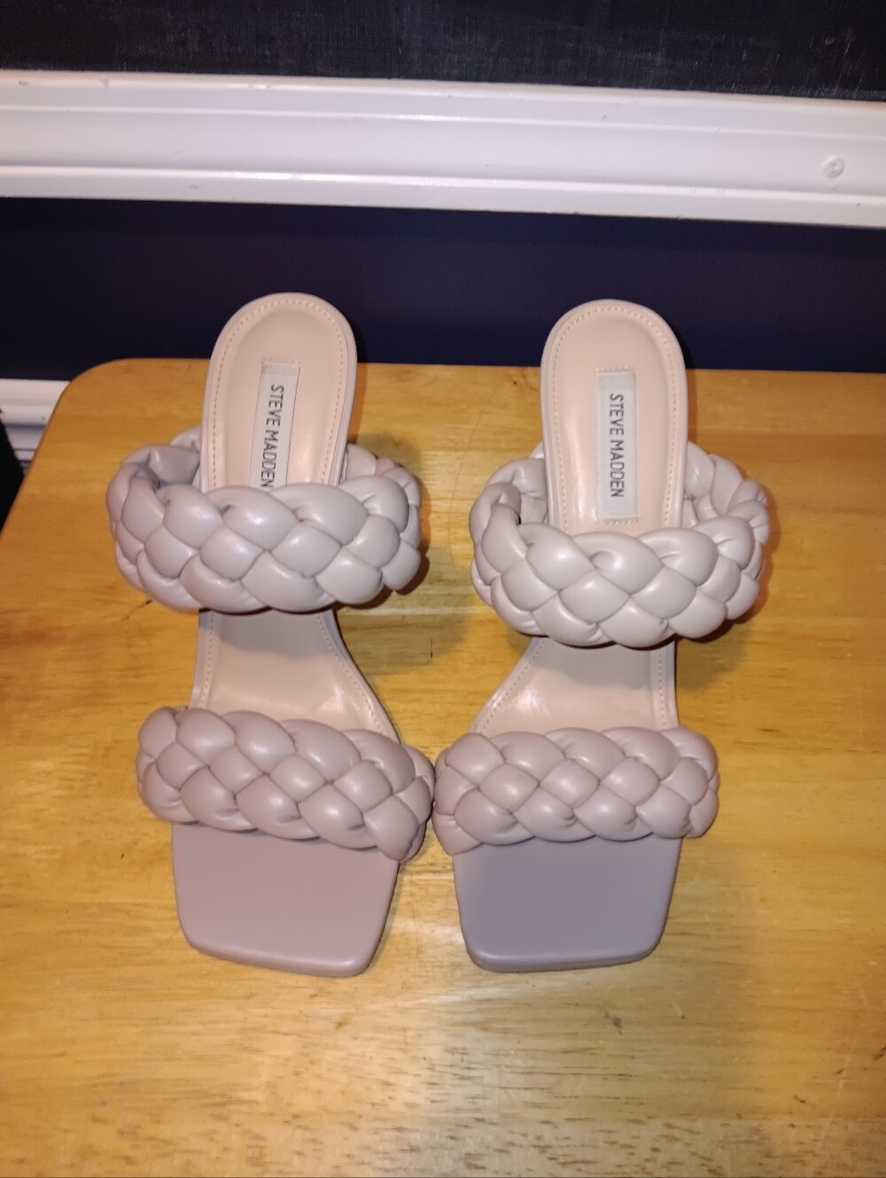 Steve Madden Braided Double Strap Leather Sandals in Blush Size 10
